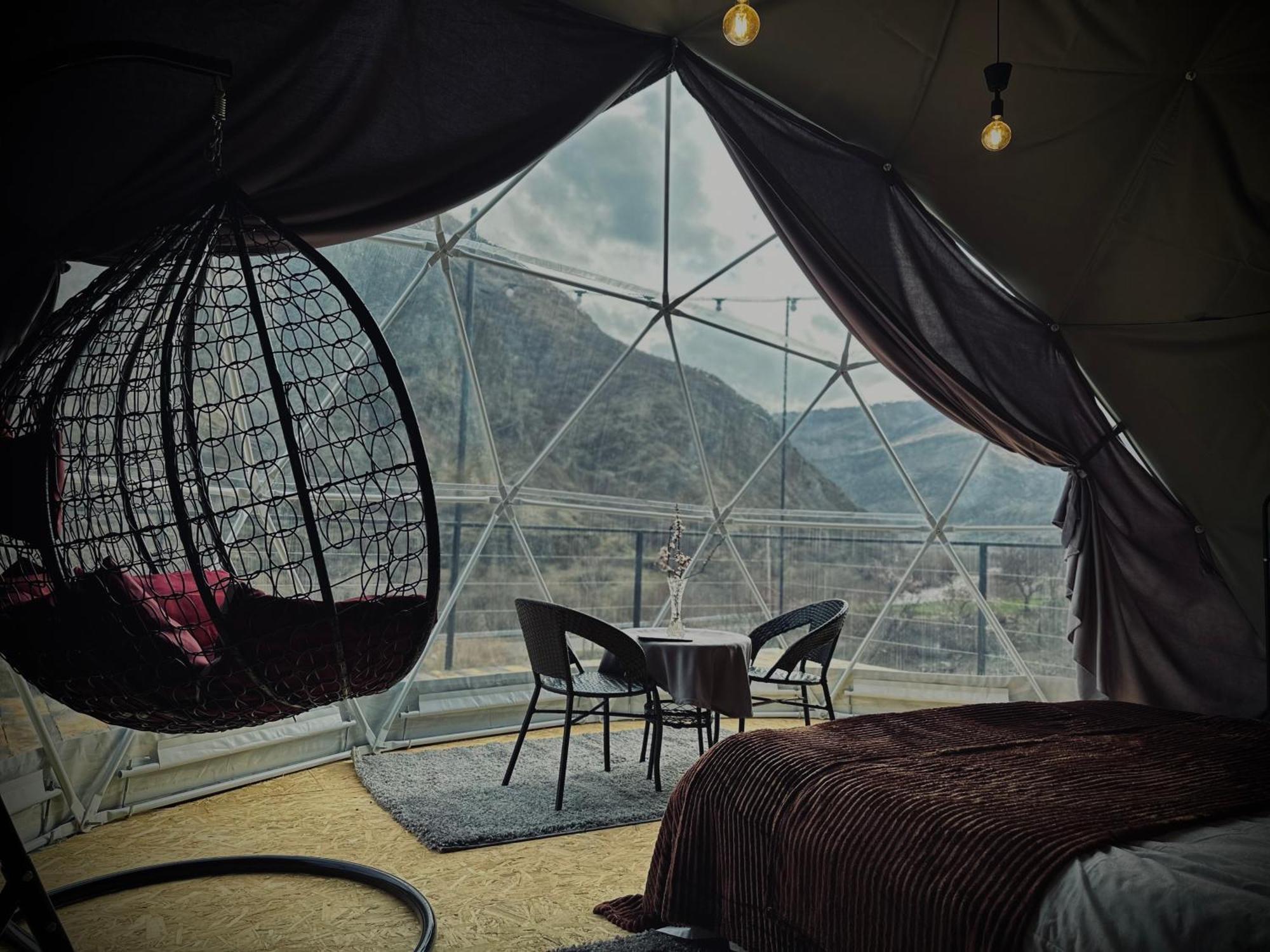Vardzia Glamping Eksteriør bilde