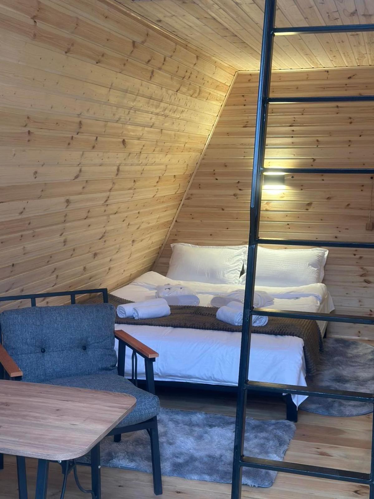 Vardzia Glamping Eksteriør bilde