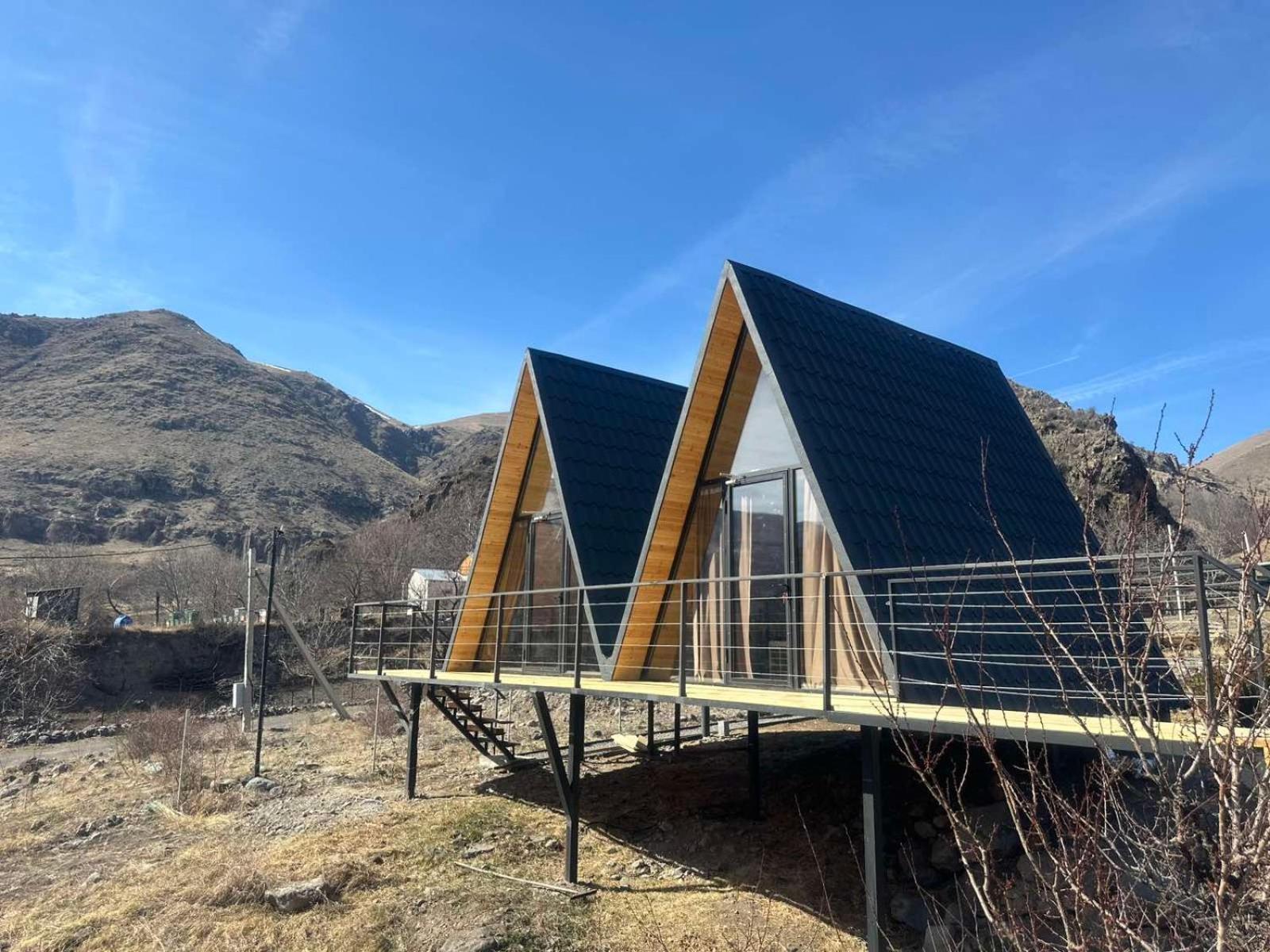 Vardzia Glamping Eksteriør bilde
