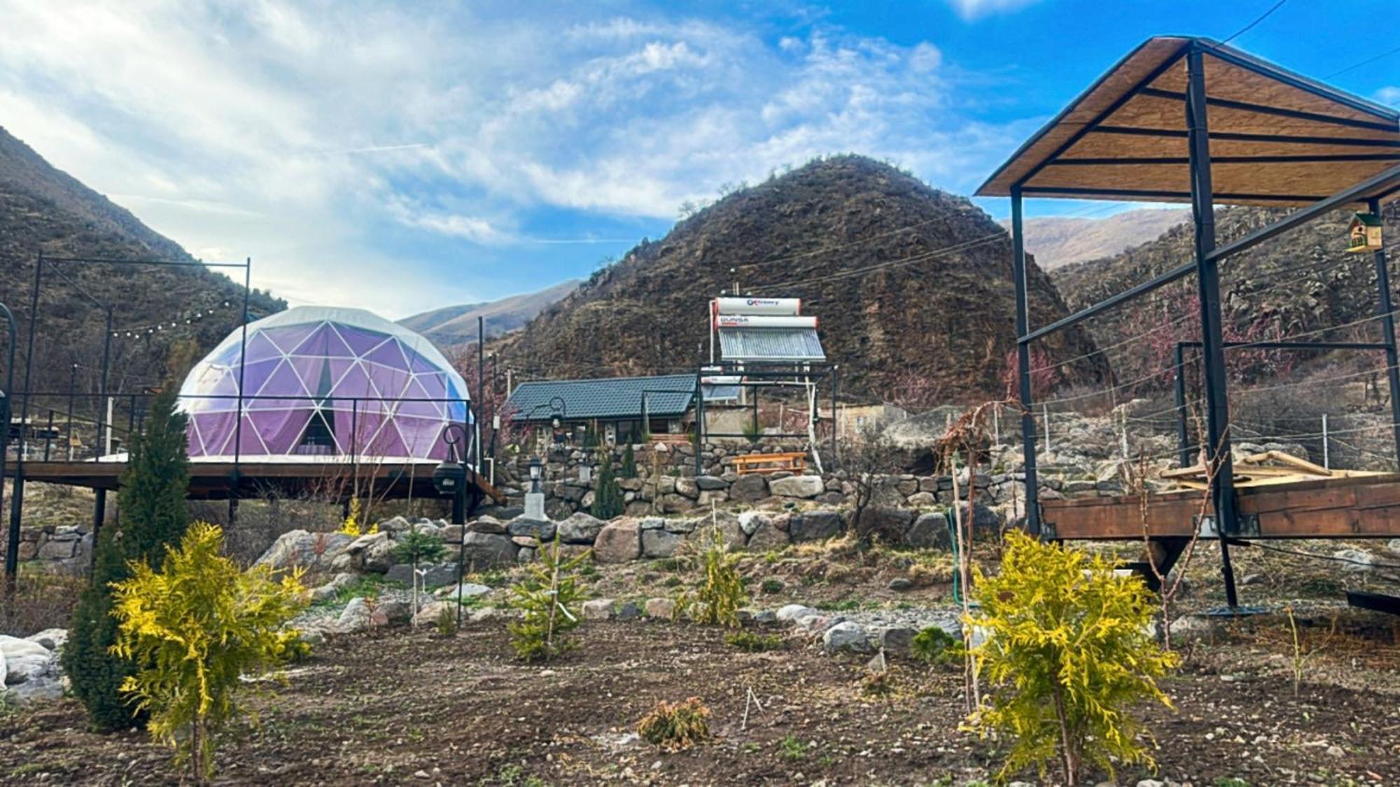 Vardzia Glamping Eksteriør bilde
